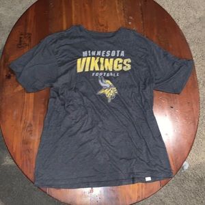 Like New - NFL Men’s Vikings Tee - Size XL